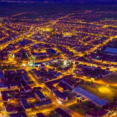 Apartament Stan Na Dan Gradiska/Bos. Gradiska Zewnętrze zdjęcie