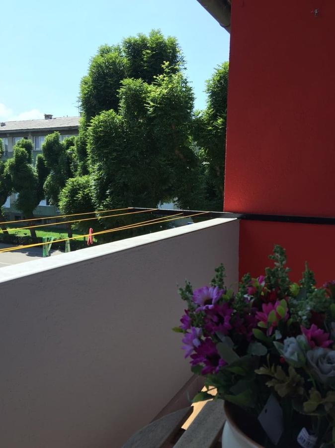 Apartament Stan Na Dan Gradiska/Bos. Gradiska Zewnętrze zdjęcie