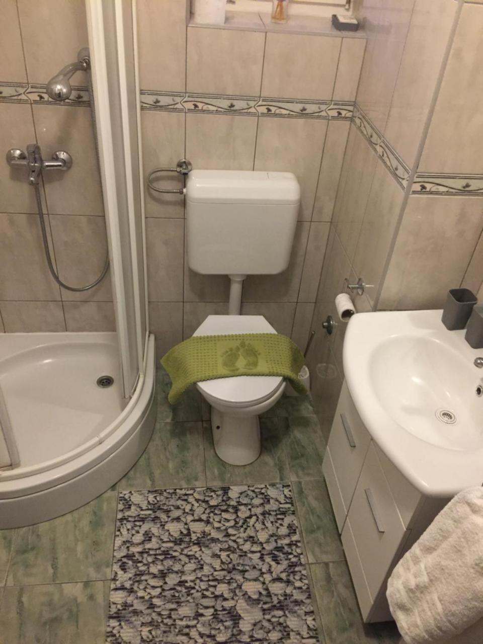 Apartament Stan Na Dan Gradiska/Bos. Gradiska Zewnętrze zdjęcie