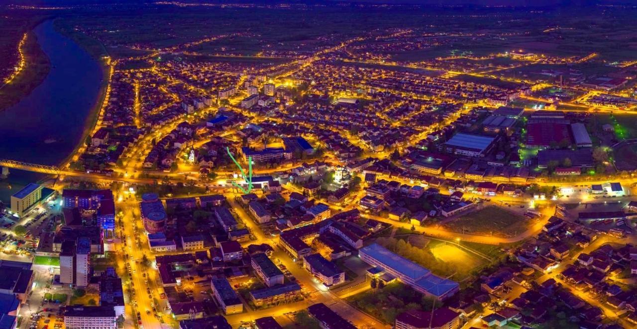 Apartament Stan Na Dan Gradiska/Bos. Gradiska Zewnętrze zdjęcie